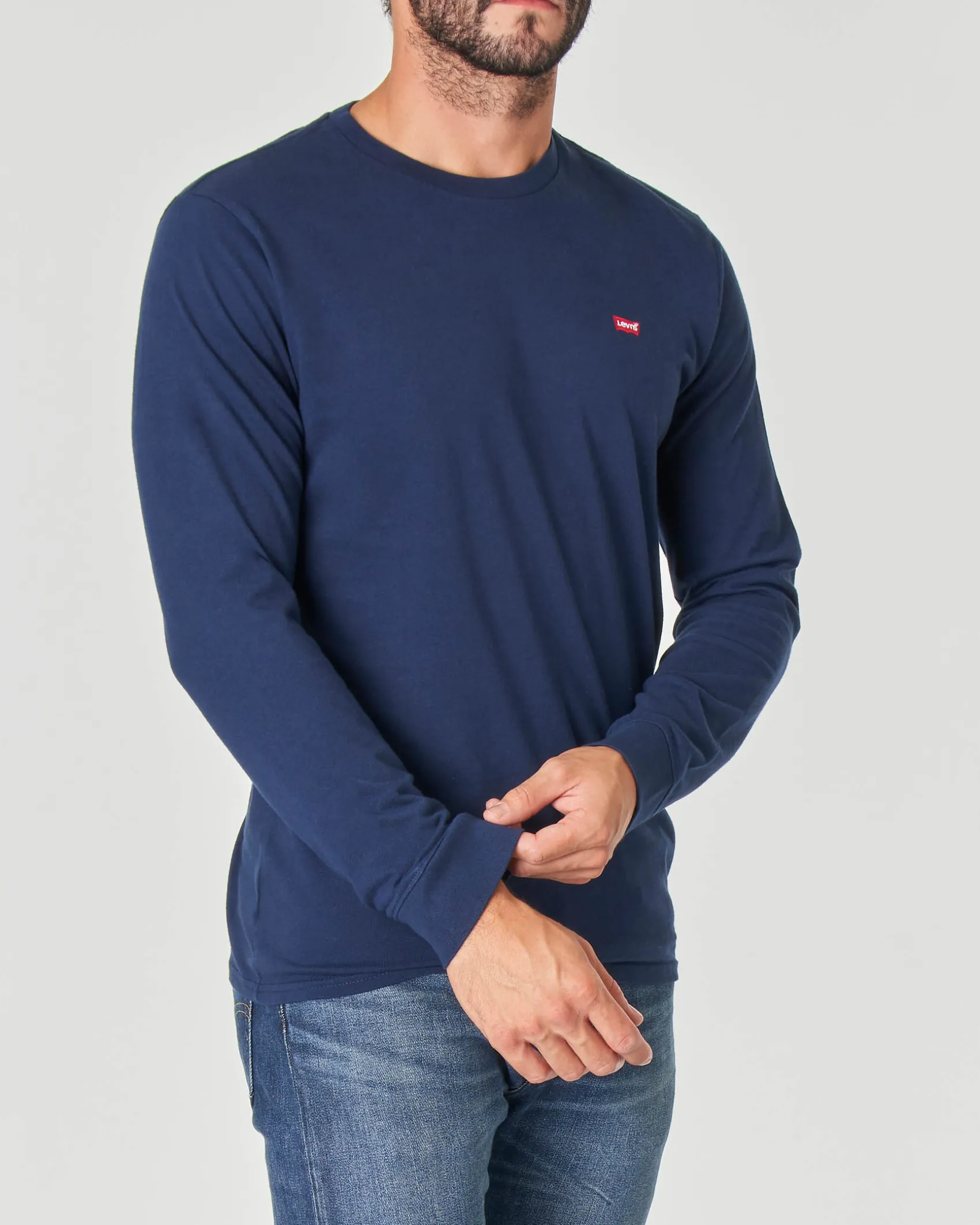 T-shirt Levi's blu manica lunga con logo batwing piccolo ricamato