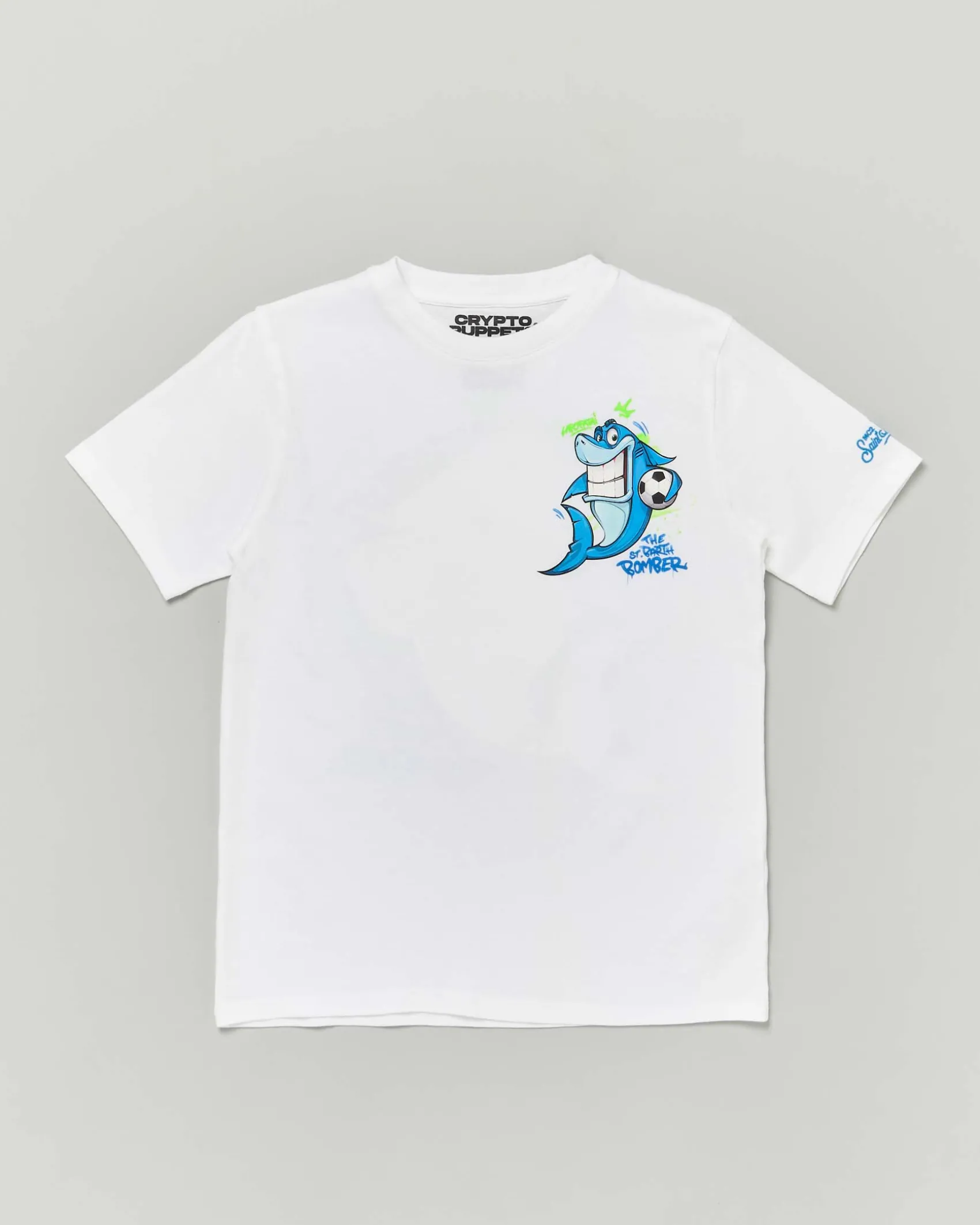 T-shirt MC2 Saint Barth bianca con squalo Bomber e palla da calcio