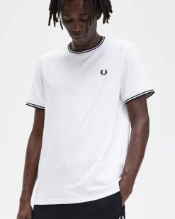 T-shirt mezza manica Fred Perry bianca con bordino nero