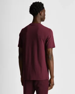 T-shirt mezza manica Lyle & Scott bordeaux in cotone con logo aquila tono su tono ricamata sul petto